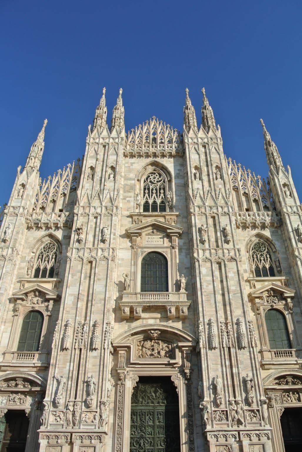 Duomo House Apartamento Milão Exterior foto
